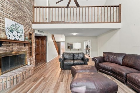 Condominio en venta en Longwood, Florida, 3 dormitorios, 180.88 m2 № 2384326 - foto 8