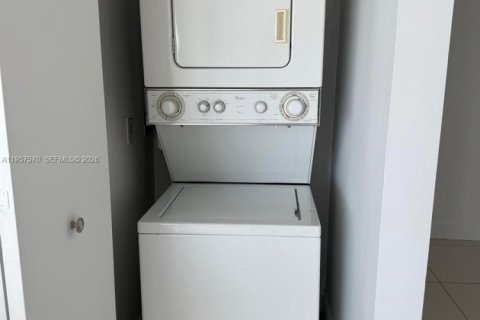 Купить кондоминиум в Майами, Флорида 2 спальни, 83.8м2, № 2011489 - фото 15