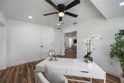 Casa en venta en Sarasota, Florida, 5 dormitorios, 362.88 m2 № 1297149 - foto 20