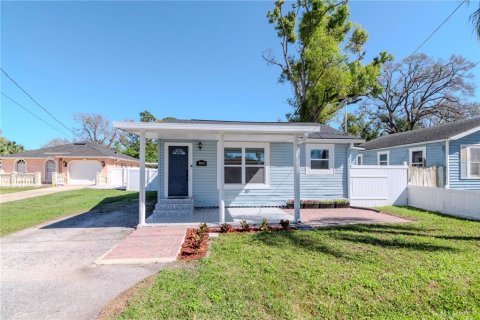 Casa en venta en Tampa, Florida, 3 dormitorios, 99.03 m2 № 1537487 - foto 2