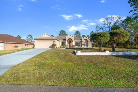House in Homosassa, Florida 4 bedrooms, 207.73 sq.m. № 2097696 - photo 11