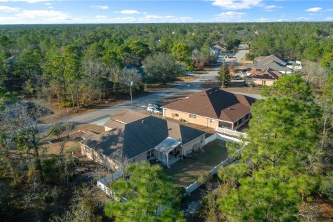 House in Homosassa, Florida 4 bedrooms, 207.73 sq.m. № 2097696 - photo 16
