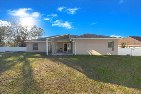 House in Homosassa, Florida 4 bedrooms, 207.73 sq.m. № 2097696 - photo 7