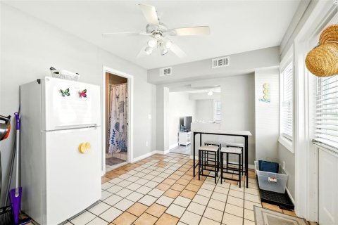 Immobilier commercial à vendre à New Smyrna Beach, Floride: 4 chambres, 104.24 m2 № 1907177 - photo 23