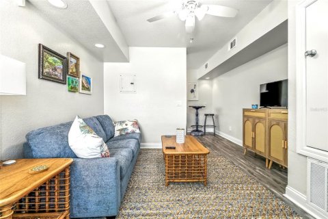 Immobilier commercial à vendre à New Smyrna Beach, Floride: 4 chambres, 104.24 m2 № 1907177 - photo 10