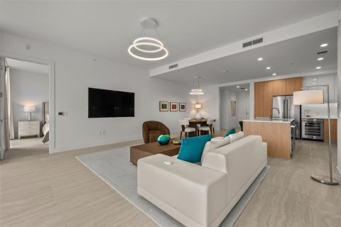 Condo in Sarasota, Florida, 2 bedrooms  № 1875986 - photo 30