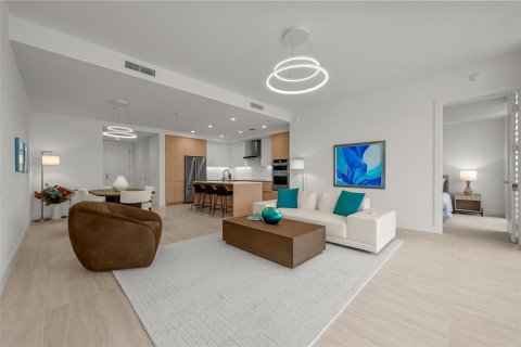 Condo in Sarasota, Florida, 2 bedrooms  № 1875986 - photo 2