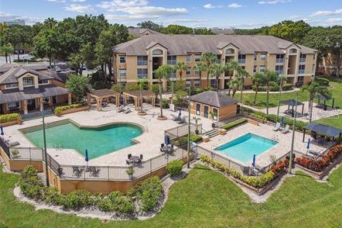 Apartamento en alquiler en Orlando, Florida, 2 dormitorios, 93.18 m2 № 1865842 - foto 1