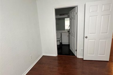 Apartamento en alquiler en Orlando, Florida, 2 dormitorios, 93.18 m2 № 1865842 - foto 9