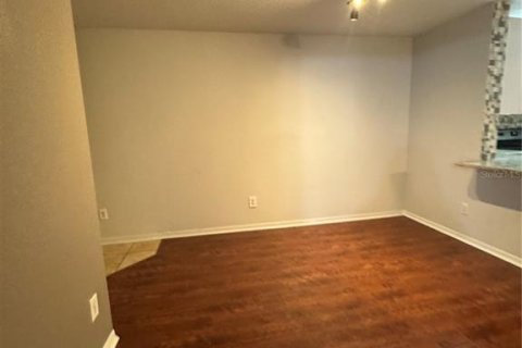 Apartamento en alquiler en Orlando, Florida, 2 dormitorios, 93.18 m2 № 1865842 - foto 12