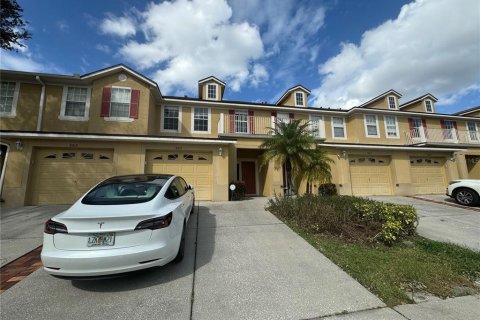 Touwnhouse à vendre à Kissimmee, Floride: 3 chambres, 187.01 m2 № 1536075 - photo 2