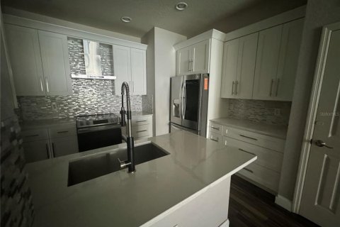 Touwnhouse à vendre à Kissimmee, Floride: 3 chambres, 187.01 m2 № 1536075 - photo 10