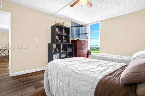 Купить кондоминиум в Майами, Флорида 2 спальни, 84.91м2, № 2060885 - фото 15