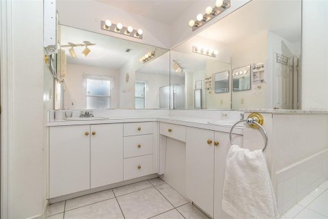 Villa ou maison à vendre à Clermont, Floride: 3 chambres, 158.12 m2 № 1746541 - photo 16