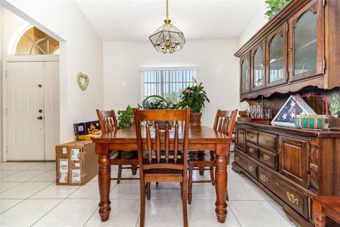 Купить виллу или дом в Клермон, Флорида 6 комнат, 158.12м2, № 1746541 - фото 8