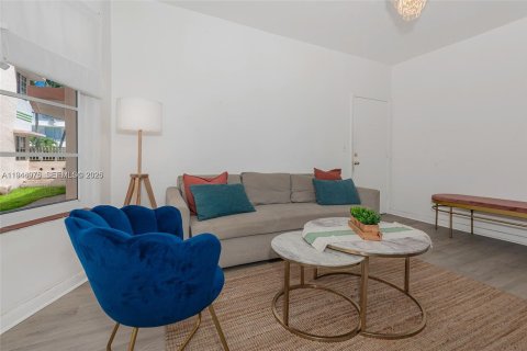 Copropriété à louer à Miami Beach, Floride: 1 chambre, 46.45 m2 № 2000875 - photo 11