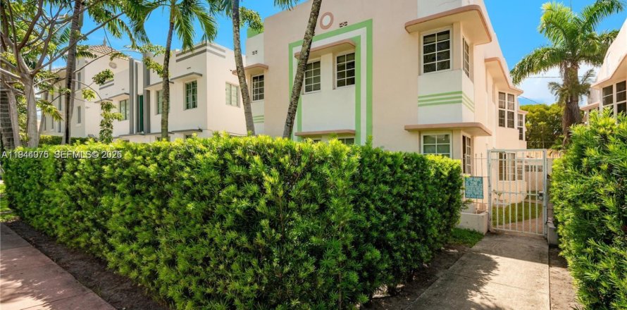 Condo à Miami Beach, Floride, 1 chambre  № 2000875