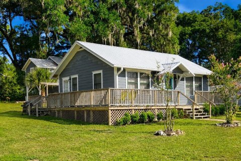 House in High Springs, Florida 4 bedrooms, 133.97 sq.m. № 2215808