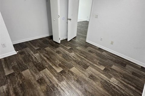 Apartamento en alquiler en Belleview, Florida, 3 dormitorios, 92.9 m2 № 1812574 - foto 18