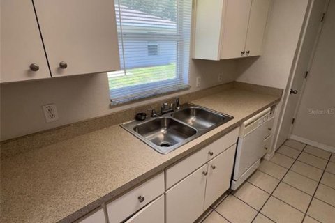 Apartamento en alquiler en Belleview, Florida, 3 dormitorios, 92.9 m2 № 1812574 - foto 7