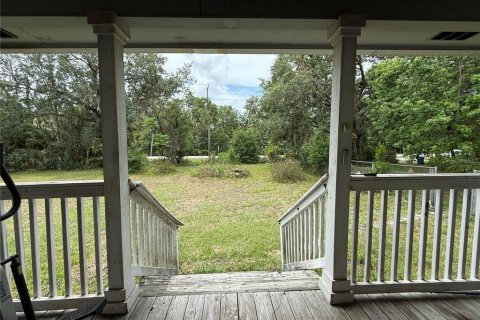 House in New Smyrna Beach, Florida 3 bedrooms, 98.1 sq.m. № 1681990 - photo 2