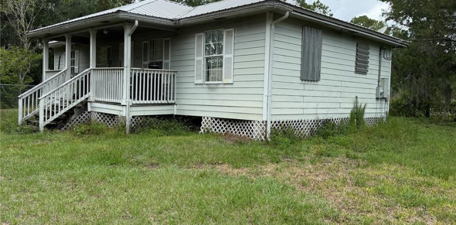 House in New Smyrna Beach, Florida 3 bedrooms, 98.1 sq.m. № 1681990