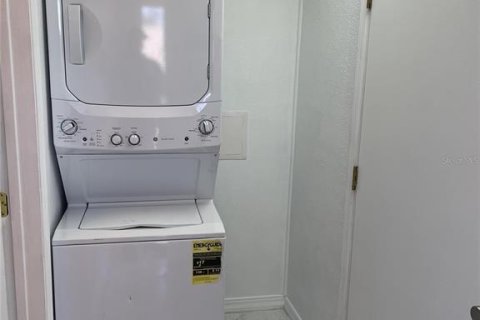 Casa en alquiler en Orlando, Florida, 1 dormitorio, 74.32 m2 № 1840317 - foto 4