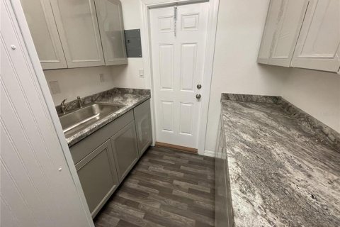 Casa en alquiler en Orlando, Florida, 1 dormitorio, 74.32 m2 № 1840317 - foto 8