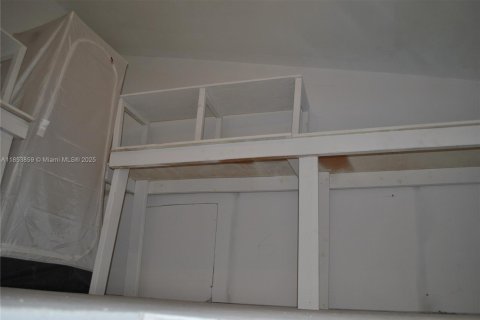 Condo in Miami, Florida, 2 bedrooms № 2076761 - photo 19