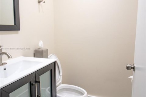 Adosado en alquiler en Cutler Bay, Florida, 2 dormitorios, 102.19 m2 № 2060043 - foto 10