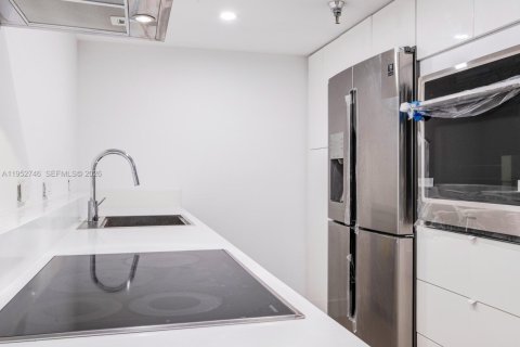 Купить кондоминиум в Авентура, Флорида 2 спальни, 96.43м2, № 2025400 - фото 6