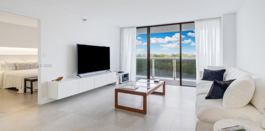 Кондоминиум с 2 спальнями в Авентура, Флорида № 2025400