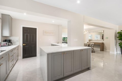 Casa en venta en Oakland Park, Florida, 5 dormitorios, 248.23 m2 № 2267798 - foto 10