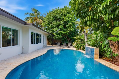 Casa en venta en Oakland Park, Florida, 5 dormitorios, 248.23 m2 № 2267798 - foto 2