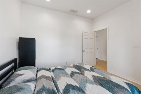 House in Kissimmee, Florida 3 bedrooms, 155.8 sq.m. № 2437793 - photo 20