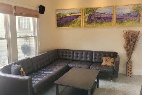 Casa en alquiler en Tampa, Florida, 2 dormitorios, 177.81 m2 № 2156728 - foto 2