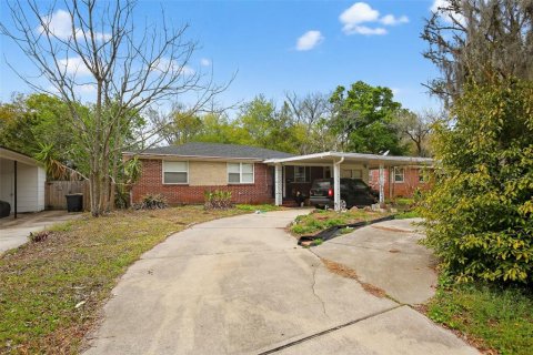 House in Jacksonville, Florida 4 bedrooms, 150.5 sq.m. № 2118974 - photo 21