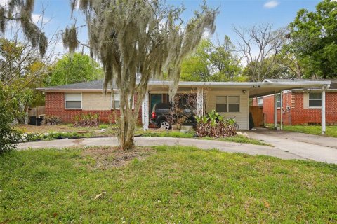 House in Jacksonville, Florida 4 bedrooms, 150.5 sq.m. № 2118974 - photo 2
