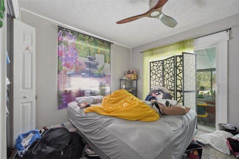 House in Jacksonville, Florida 4 bedrooms, 150.5 sq.m. № 2118974 - photo 12