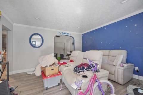 House in Jacksonville, Florida 4 bedrooms, 150.5 sq.m. № 2118974 - photo 5