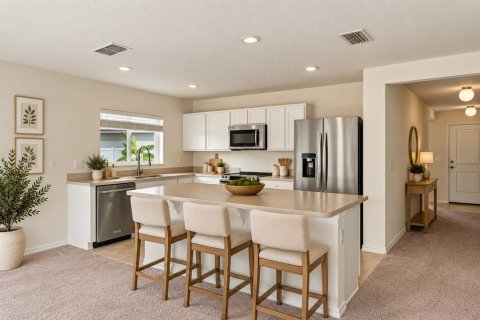 Villa ou maison à vendre à Auburndale, Floride: 3 chambres, 142.79 m2 № 2400927 - photo 4
