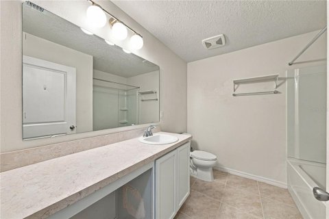 Villa ou maison à vendre à Auburndale, Floride: 3 chambres, 142.79 m2 № 2400927 - photo 23