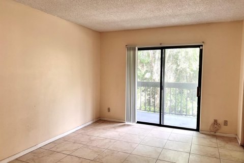Condo in West Palm Beach, Florida, 1 bedroom  № 2169812 - photo 6
