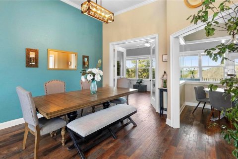 House in Clermont, Florida 6 bedrooms, 456.8 sq.m. № 1919749 - photo 5