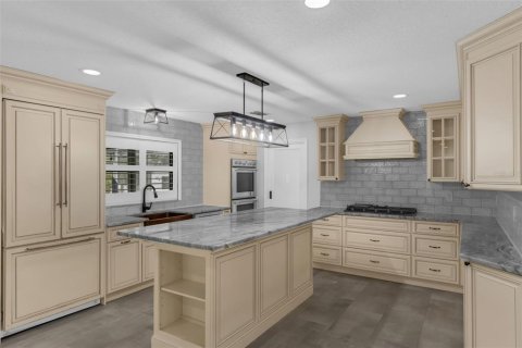 Casa en venta en Orlando, Florida, 4 dormitorios, 208.1 m2 № 1798195 - foto 7