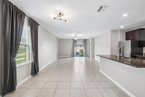Villa ou maison à vendre à Sun City Center, Floride: 5 chambres, 224.36 m2 № 2350318 - photo 2