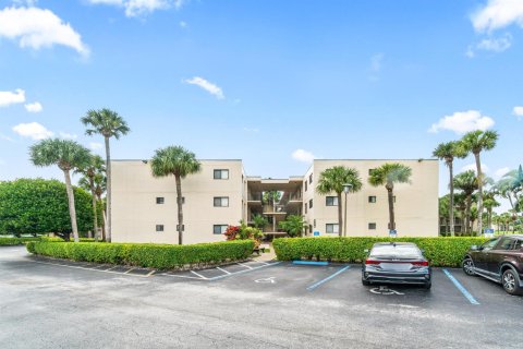 Copropriété à vendre à Delray Beach, Floride: 1 chambre, 63.17 m2 № 2146712 - photo 3