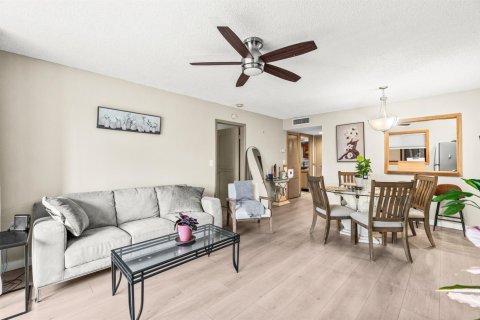 Copropriété à vendre à Delray Beach, Floride: 1 chambre, 63.17 m2 № 2146712 - photo 17