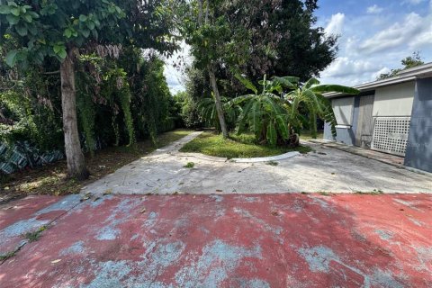 Casa en venta en Orlando, Florida, 4 dormitorios, 118.82 m2 № 2345090 - foto 8
