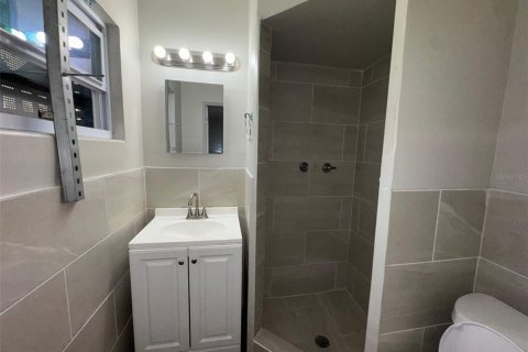 Casa en venta en Orlando, Florida, 4 dormitorios, 118.82 m2 № 2345090 - foto 7
